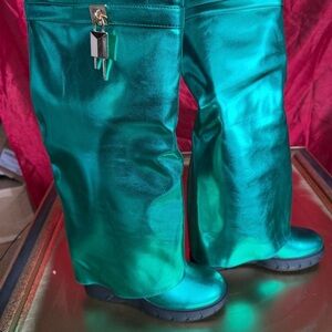 Cape Robbin Metallic Teal Boots
